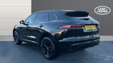 Jaguar F-Pace 2.0 D200 R-Dynamic Black 5dr Auto AWD Diesel Estate